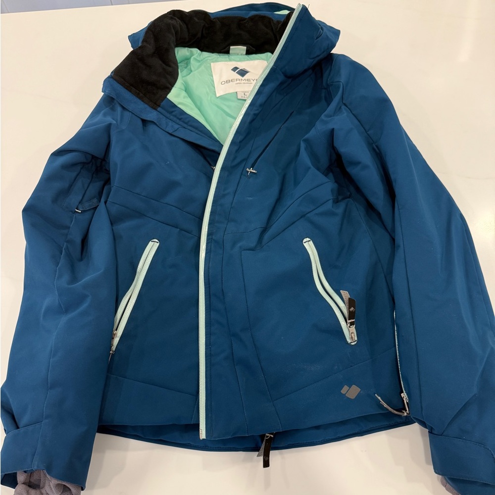 Teen Obermeyer Blue Jacket with Mint Lining, like new condition